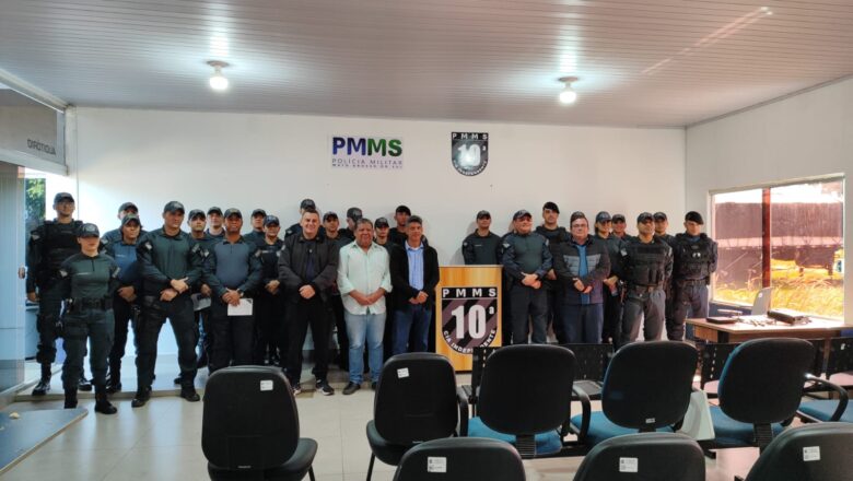 ACS marca presença em encontro que oficializou novo comando da 10ª CIPM