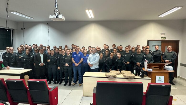 ACS de Jardim recepciona soldados recém-formados do CPA-7 com café da manhã e homenagens