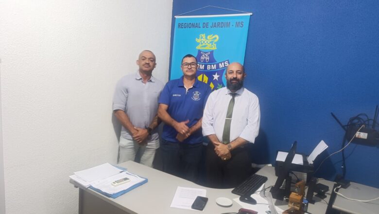 Presidente e diretor jurídico da ACS realizam atendimentos em Jardim 