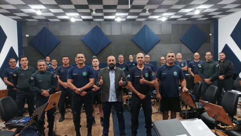 ACS reforça apoio aos militares durante visita ao Corpo Musical da PMMS